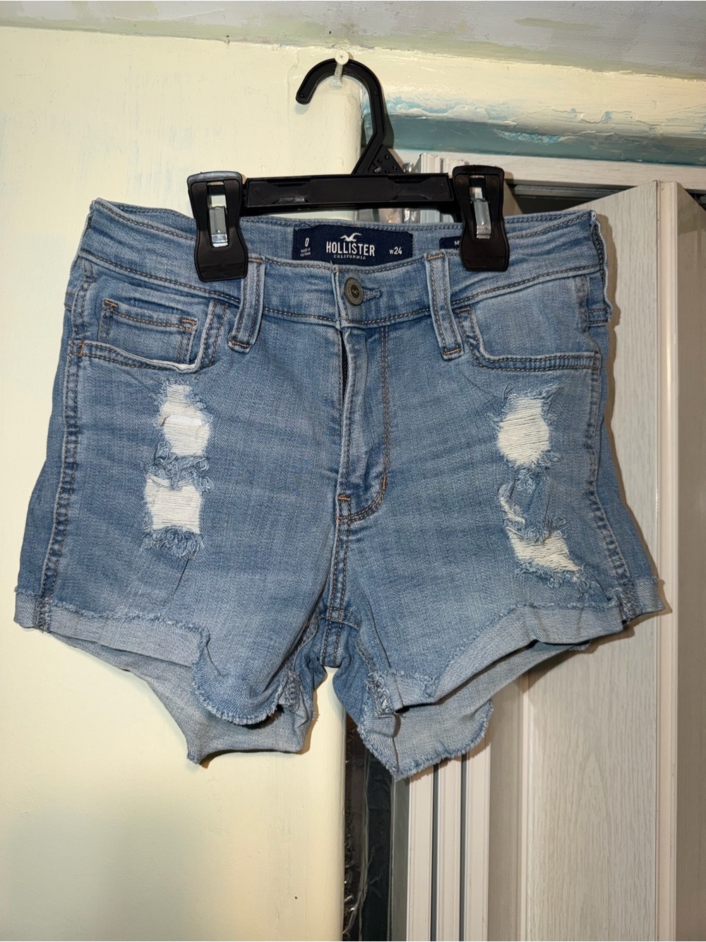 Hollister Advanced Stretch Mid-Rise Short 3" Jean Shorts Waist 24